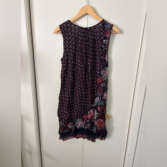 La Classe Couture Floral Sleeveless Dress - Picture 3 of 3